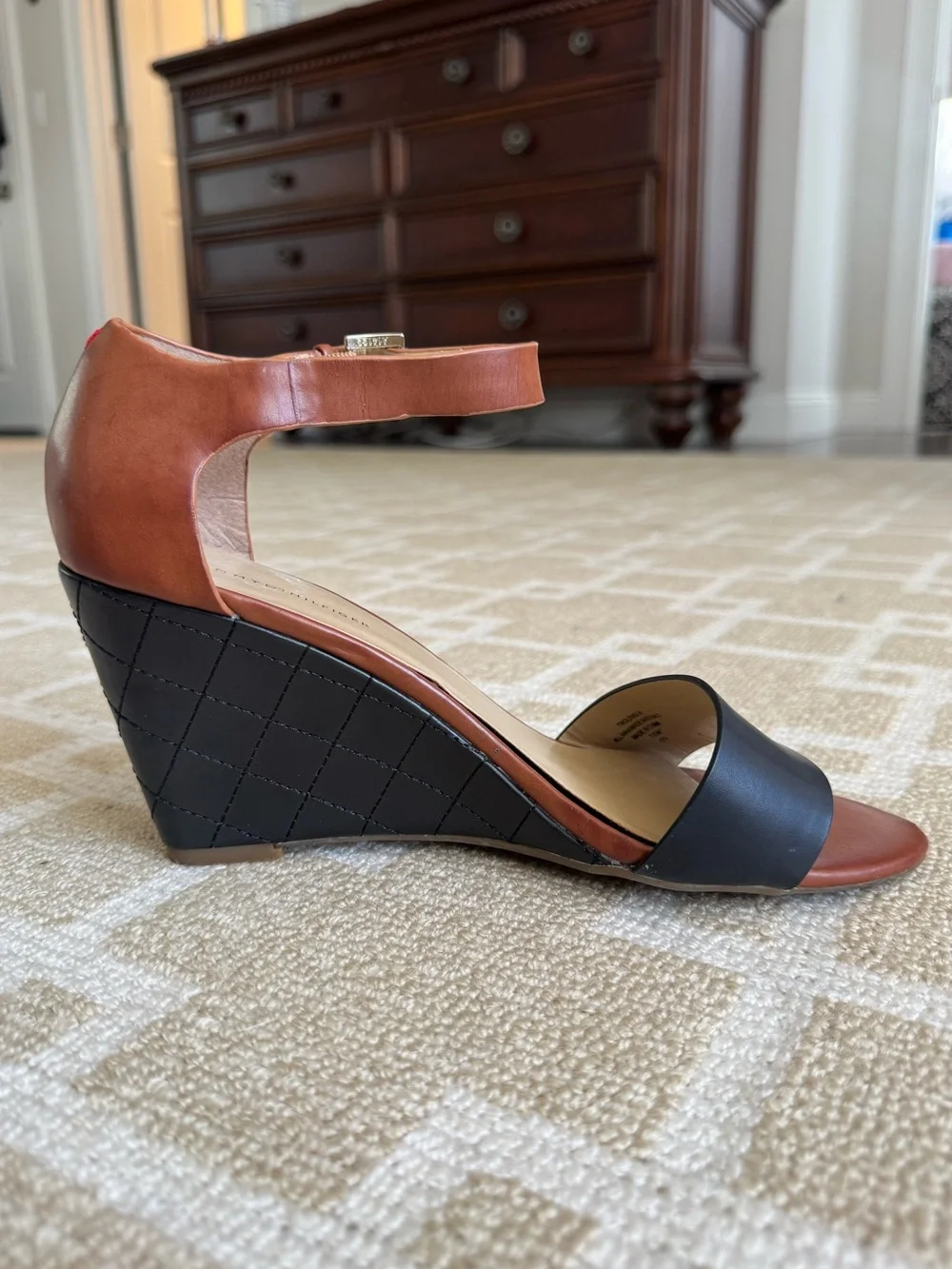 Tommy Hilfiger Ankle Strap Wedge Sandals Brown Black Leather Size 7.5